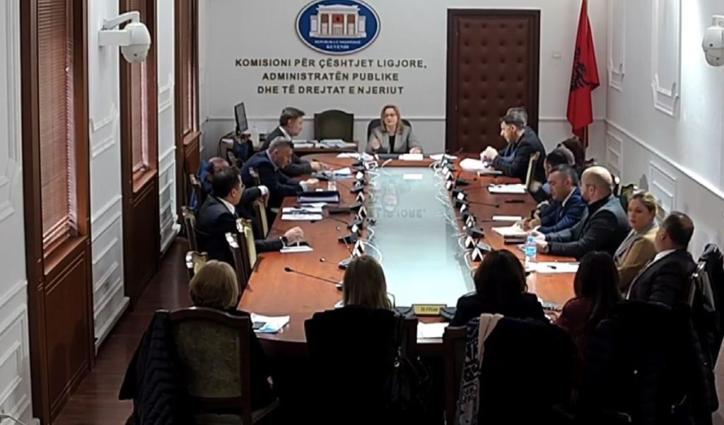 Deluteti i PD-së:Sula: 12 mijë të punësuar në shtet para zgedhjeve të 2021