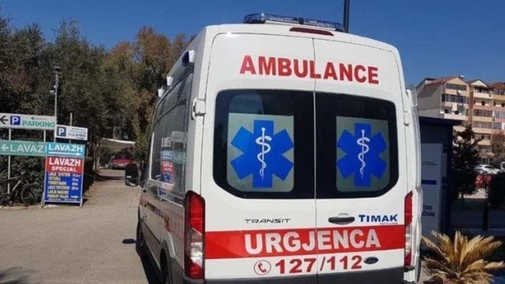 E rëndë , bie nga kati i pestë i banesës një fëmijë 2 vjeç
