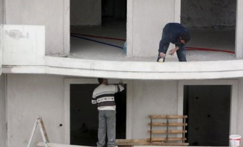 Tre shqiptarë në Greqi masakrojnë   bashkatdhetarin