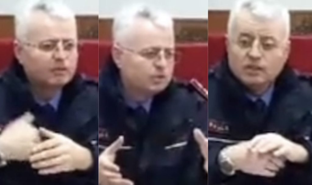 Zv.drejtorit të policisë së Elbasanit iu vu arma në kokë