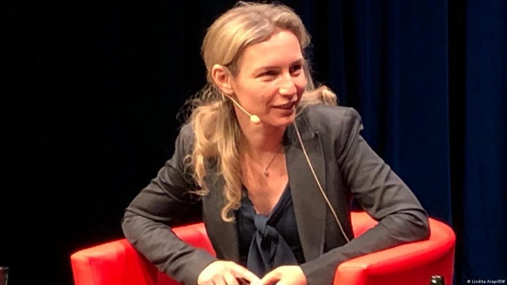 Shkrimtarja Lea Ypi : Nuk mund të jetë i lirë dikush që është i papunë
