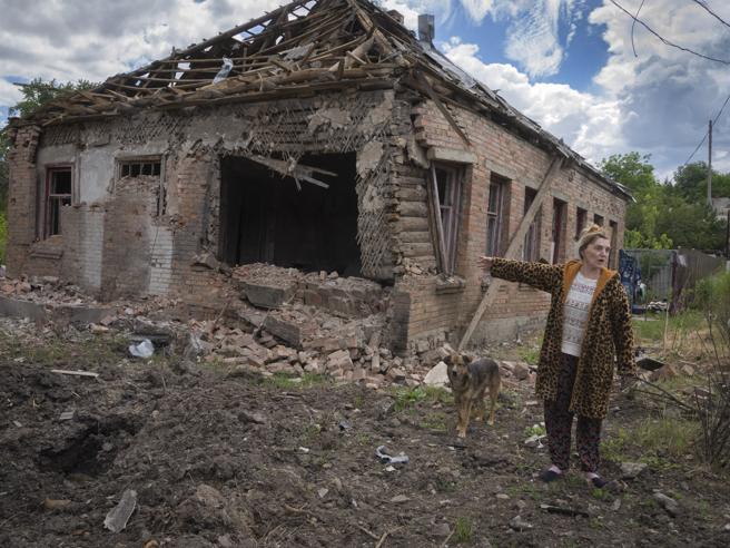 Dita e 122 e luftës, Kievi raporton rreth “34700 ushtarë rusë të vrarë”