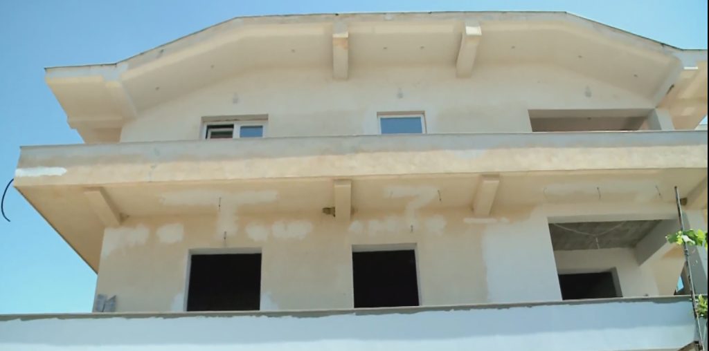 Si u zbulua pas përgjimit të 45-vjeçarit me precedent penal