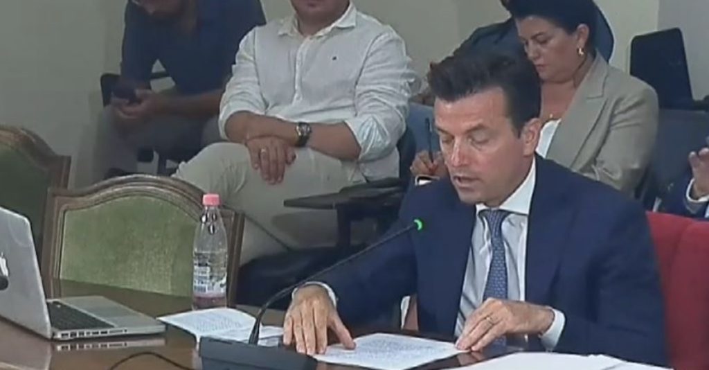 “Paraqiti kunatën si investitore strategjike”, PD depoziton prova të reja për Xhaçkën