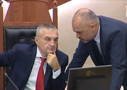 Rama  i tha sigurims Metës, reagon ish-presidenti : Ju përshëndes me shkrimin e porositur nga Sigurimi i Shtetit