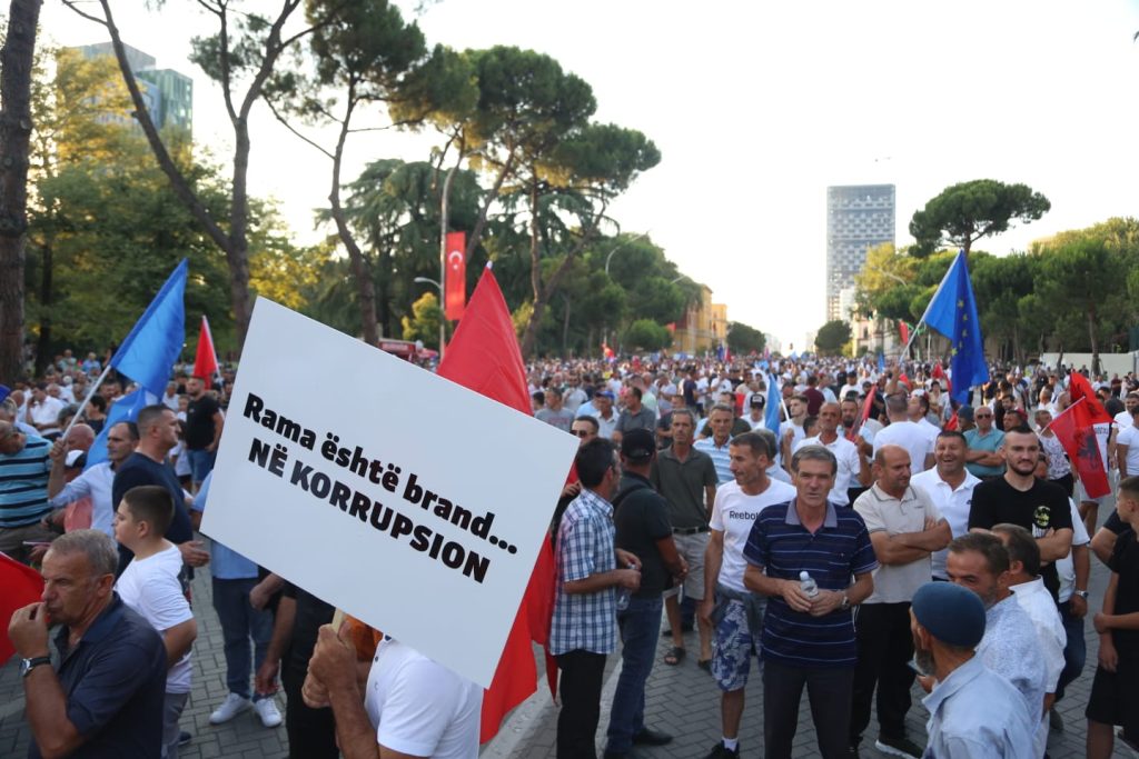 Rama brand në korrupsion…