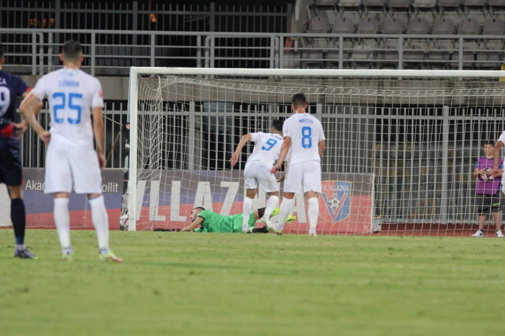 Barazim  në Shkodër, Vllaznia dinjitoze ndaj Universitatea Craiovas