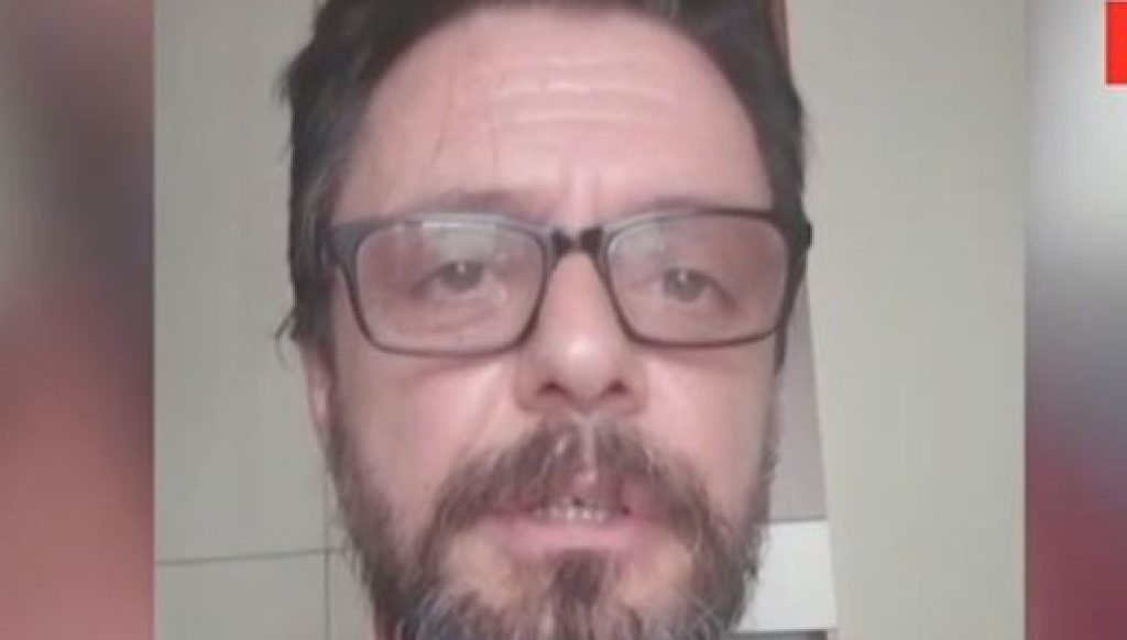Aktori i njohur: Ja përse duhet të jemi nesër në protestë! T’i themi ‘Jo’ kësaj qeverie që s’na përfaqëson!