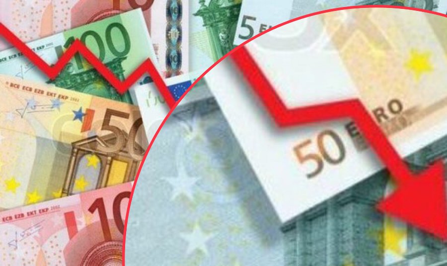 Euro vazhdon të bjerë