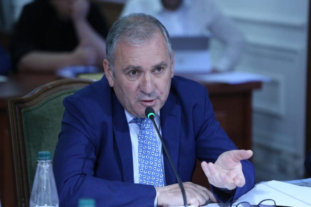Prokuroria pushon hetimin ndaj 24-vjeçarit që kërcënoi kreun e SPAK