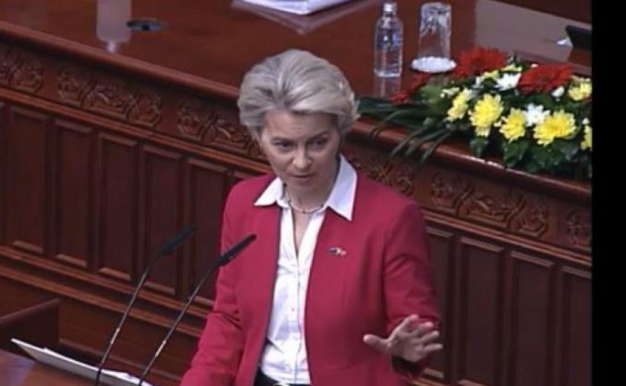 Maqedonia e Veriut pranoi propozimin francez, presidentja e KE-së: Ishte një mundësi historike…