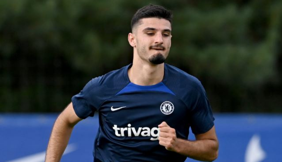 Chelsea rikthen në stërvitje Armando Brojën