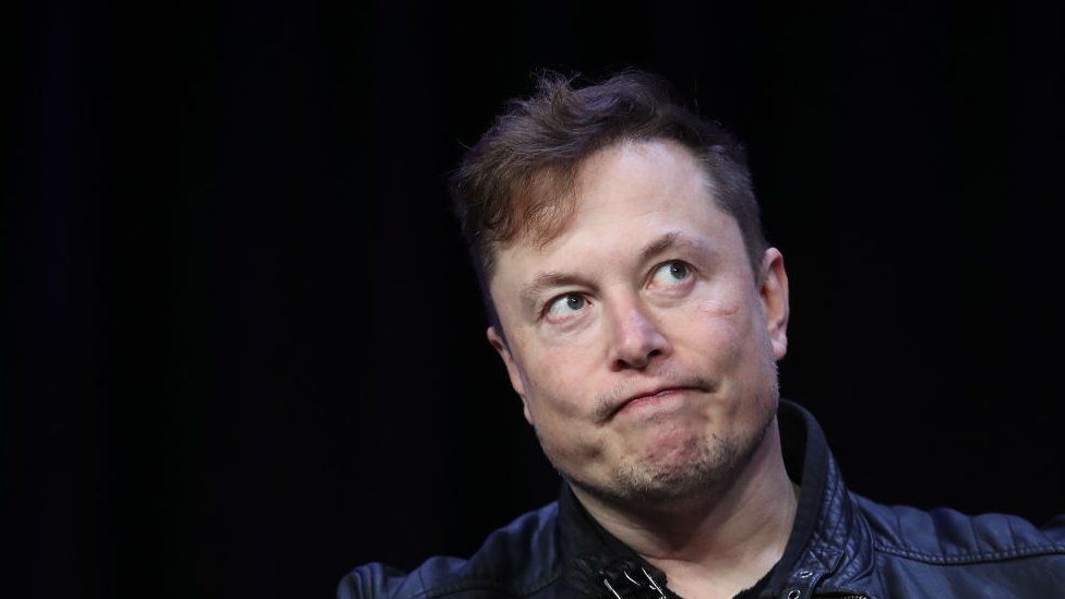 Elon Musk tërhiqet nga marrëveshja 44 miliardë dollarëshe për të blerë Twitter, ja arsyeja