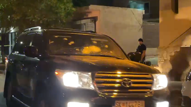 Atentati në Laç/ “Land Chrysler-i” i blinduar i Ylli Brahimit i shpuar nga plumbat