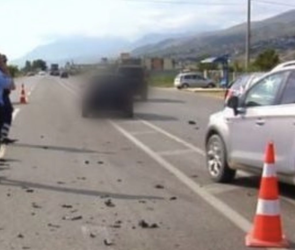 Përplaset nga makina 12-vjeçari, në gjendje të rëndë