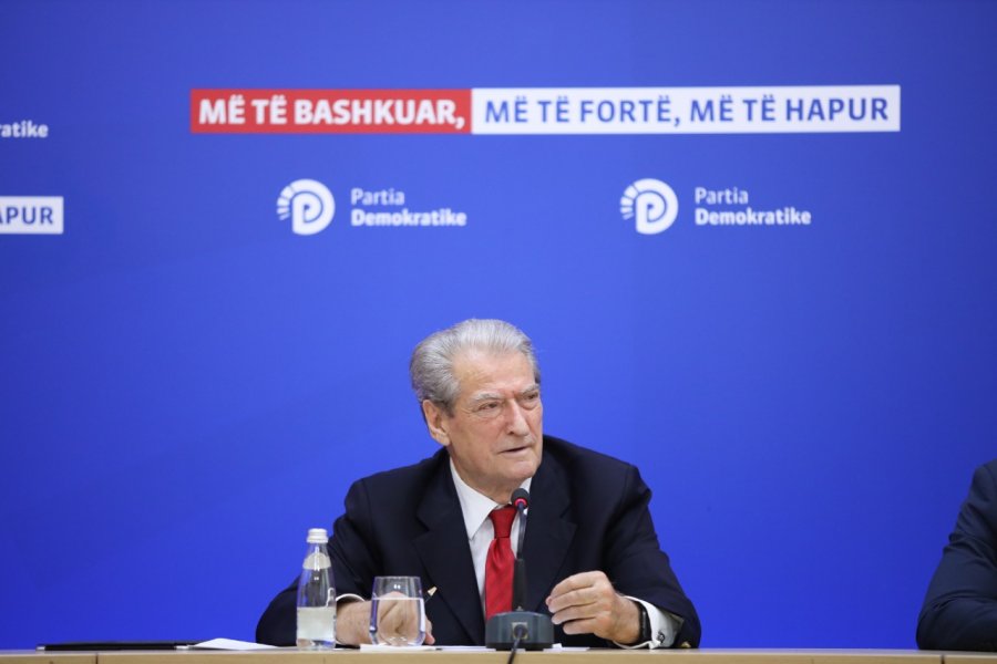 Ja si u përgjigj Berisha se përse nuk e ftuan tek 100-vjetori i Shqipërisë me Amerikën