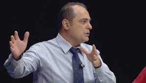 Altin Goxhaj-“Nuk do të shkelë këmbë LGBT-je në shkolla”