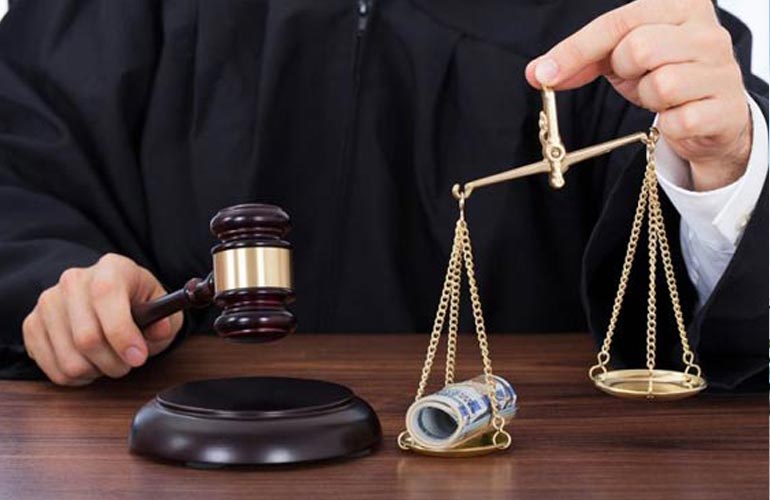 Agjencia e njohur e Brukselit EurActiv shprehet se Shqipëria ka një pengese të madhe që nuk e lejon përparimsinë e saj