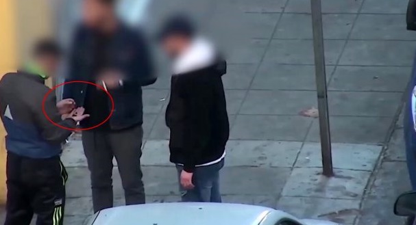Bie në pranga 30-vjeçari shqiptar në Itali pasi ka qenë në krye të trafikut të drogës
