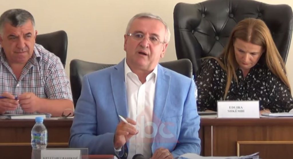Kryebashkiaku i Skraparit një patronazhist?-Do marrim 4500 vota/ reagon Rama