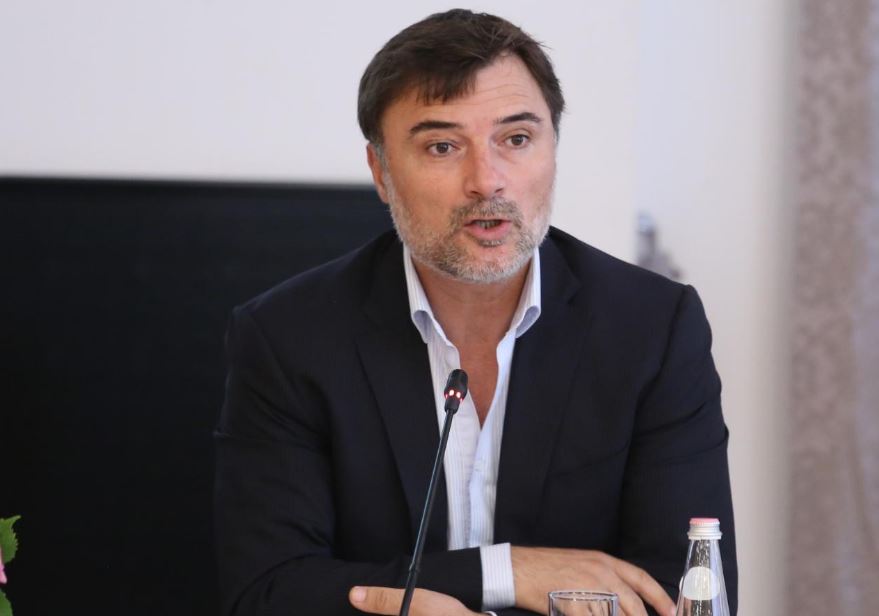Shkarkimi i Gledis Nanos/ Alibeaj: Rama në krye të hallkës së rendit, s’ka vullnet të luftojë krimin