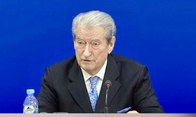 Berisha: ‘Pasaporta e artë’ e Ramës, thirrje për narkotrafikantët dhe kriminelët të bashkohen në Shqipëri