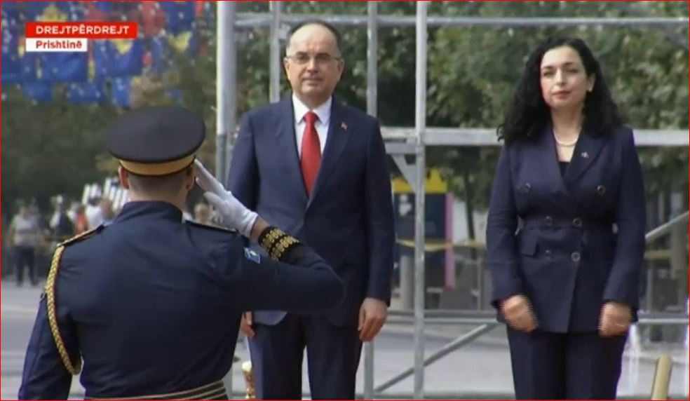 Presidenti Begaj pritet nga homologia Vjosa Osmani