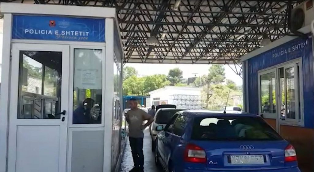Kapet gjatë kontrollit të pasaportës në Kakavijë kreu i një organizate kriminale