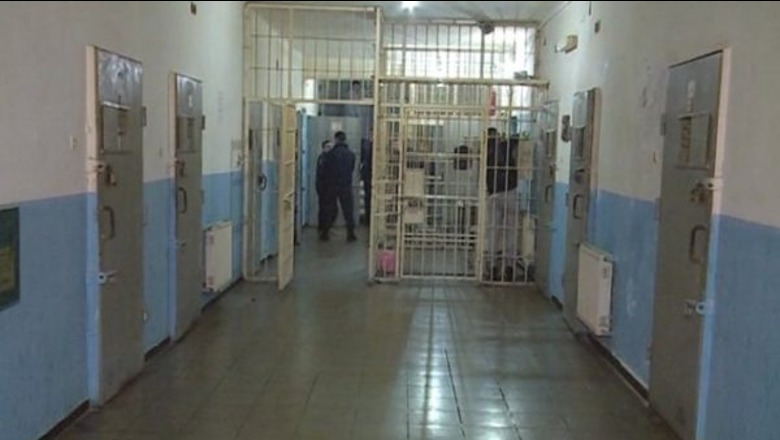 Saranda dhe Tropoja transferojnë të paraburgosurit dhe të burgosurit në Fier e Reç