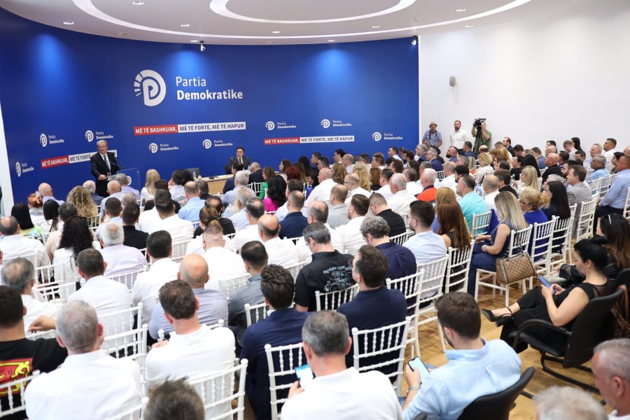 Alizoti dhe Mziu i bashkohen Berishës, do drejtojnë qarkun e Beratit dhe Dibrës