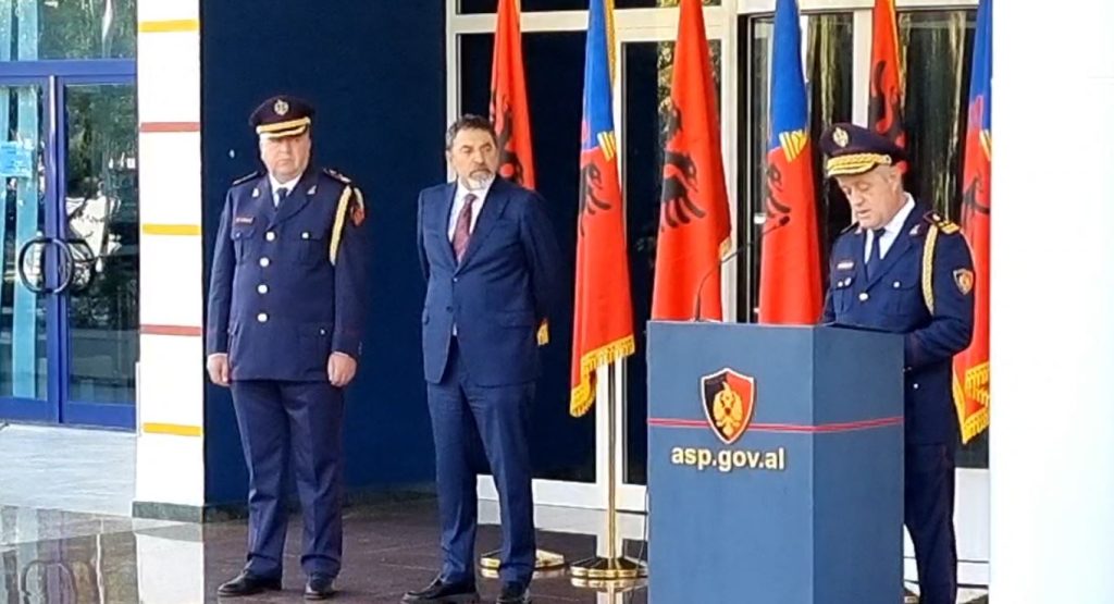 Muhamet Rrumbullaku prezantohet në postin e drejtorit të Policisë së Shtetit