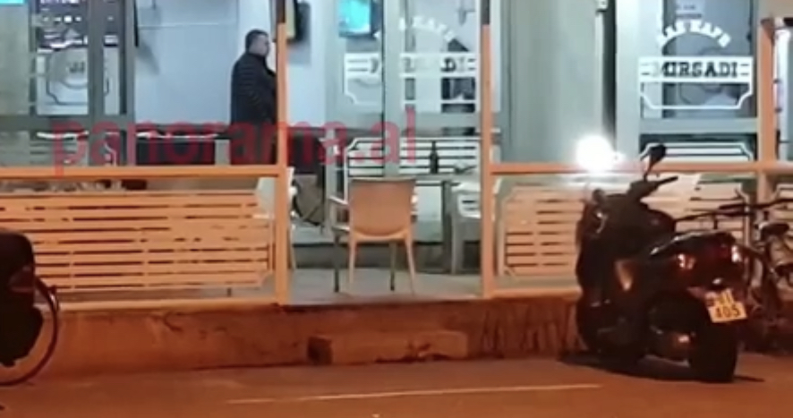 Vrasja në Shkodër, policia gjen një motoçikletë të djegur