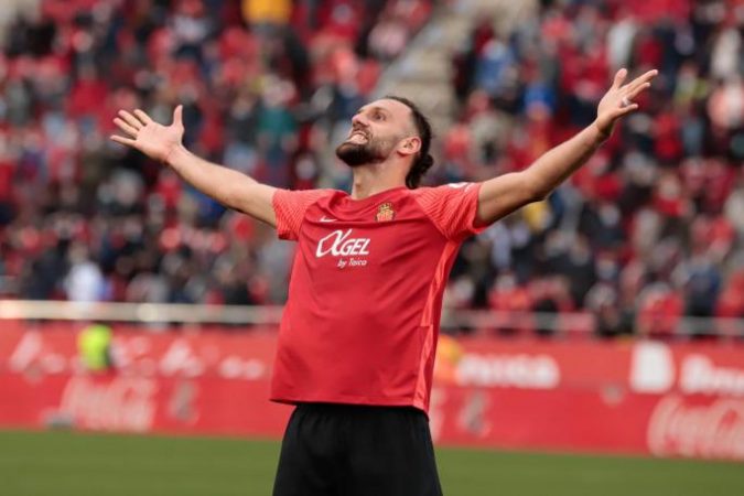 Vedat Muriqi i shënon Real Madridit brenda në “Bernabeu”
