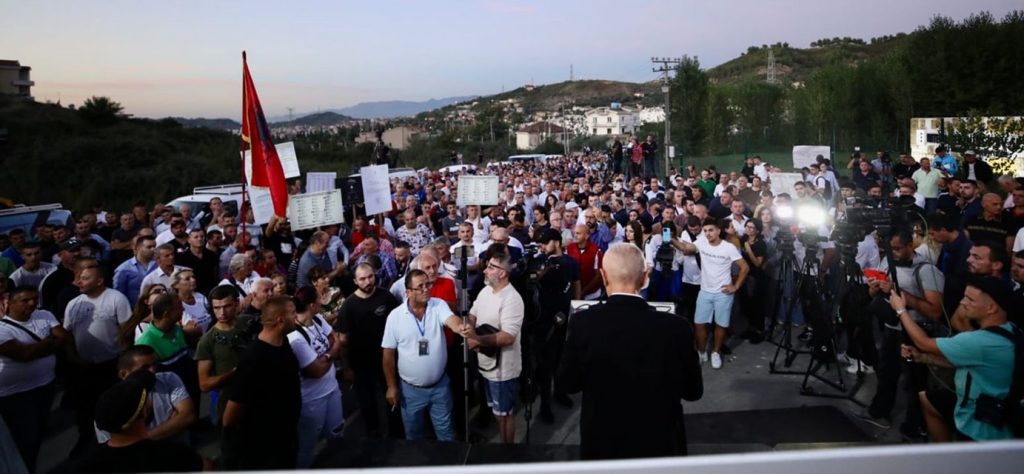 Protesta para Inceneratorit të Tiranës, Ilir Meta: Askush nuk mund t’i shmanget ndëshkimit. Ora e drejtësisë po afron