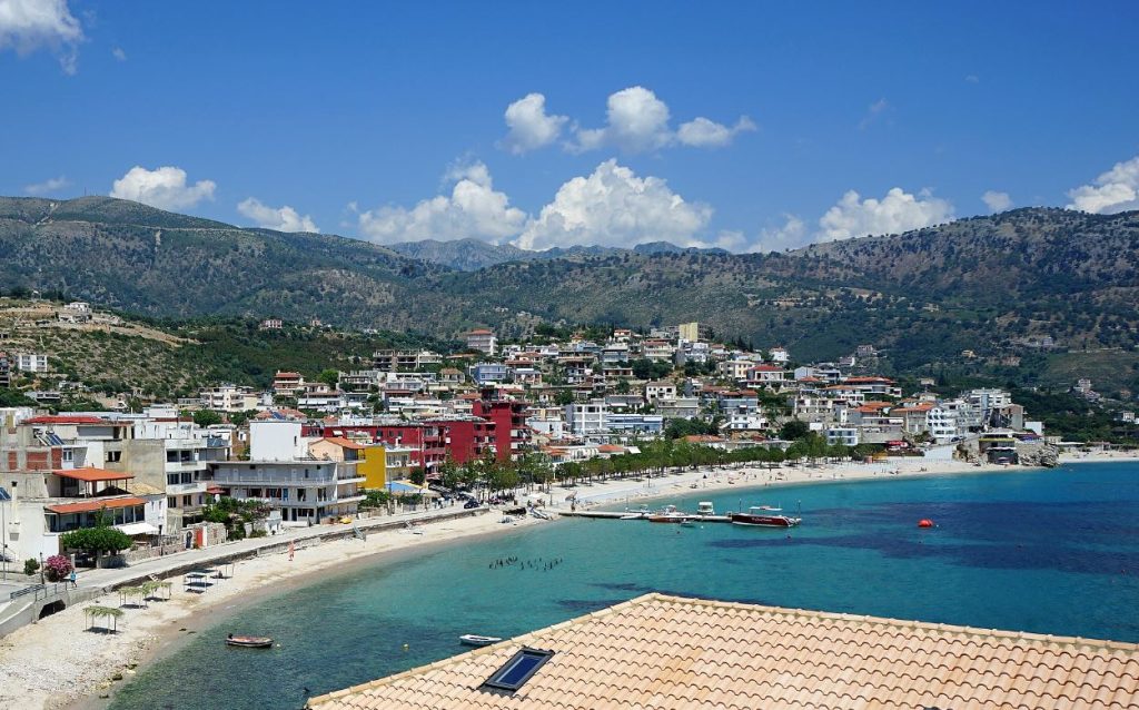 PD denoncon qeverinë: I fali 9200 m2 pronë në Himarë kompanisë Gjikuria (Dokumentet)