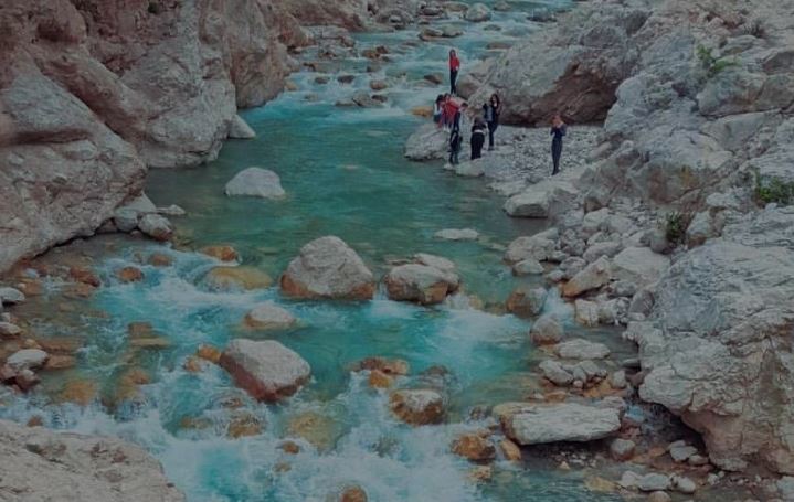 Gjendet trupi i pajetë i një personi në lumin e Tiranës, pranë “Shkallës së Tujanit”