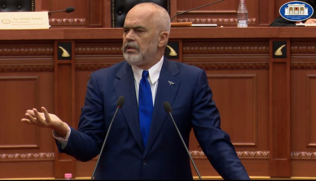 Deputeti i PD replika me Ramën: Trego të vërtetën nuk janë 4 por janë 23%! Kryeministri: Çfarë ka ky që ulërin!