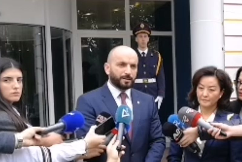 Mesazhi ndaj Yuri Kim që ‘trazoi’ Gledis Nanon