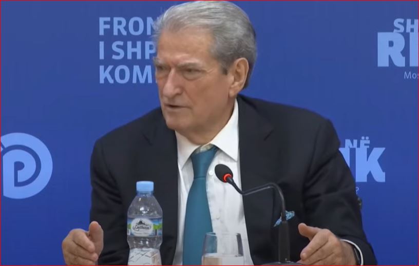 Berisha për rrëzimin e TIMS: Është dramatike, arkiva e vendit për kriminelët po shitet në treg