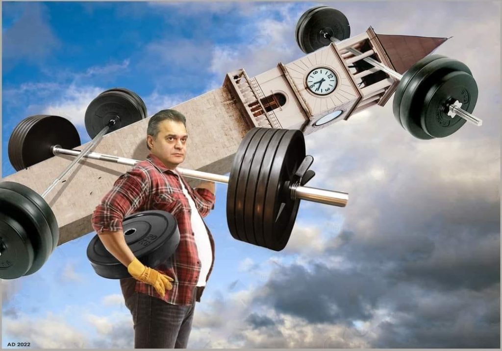Nuk është tortë fëmijësh, por është kryeqyteti i Shqipërisë