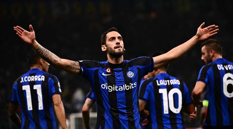 Goli i Çalhanoglu lumturon  zikaltrit e Inzagit