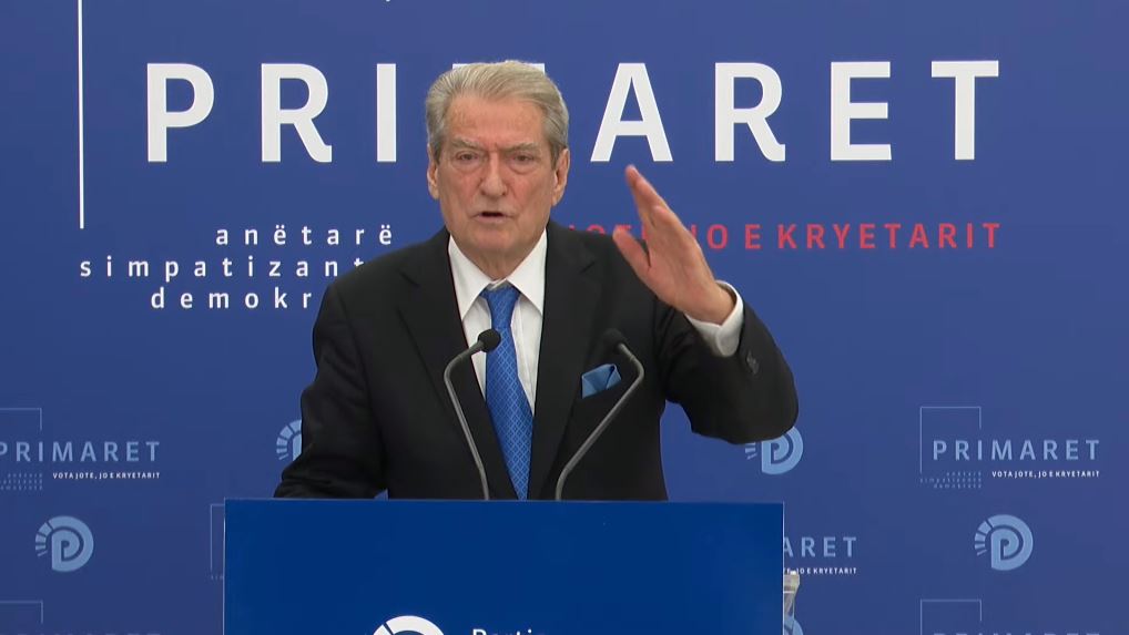“Rama na ka konfiskuar logon”, Berisha i ashpër: Ose e zgjiidh PD këtë punë, ose do të shuhet!