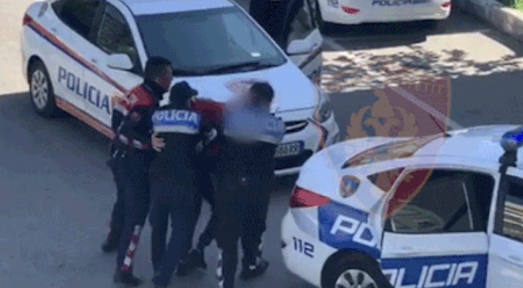 Ngjarja/ 55-vjeçarja denoncon komshiun: Më ka ngacmuar seksualisht djalin me probleme të shëndetit mendor