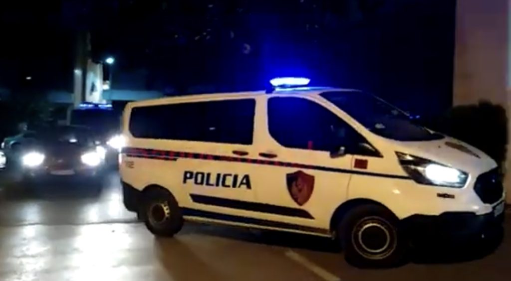 Si u ndalua shtetasi me 1 kg heroinë në Elbasan ?