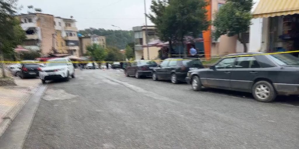 Krimi i dyfishtë në Klos, pas vetëvrasjes së autorit të dyshuar arrestohen dy persona, kushërinj të Fiqiri Mjeshtrit