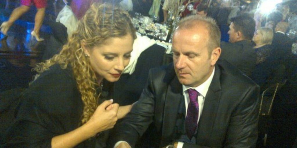 PS manovra për të zvarritur vendimin mbi mandatin e Olta Xhaçkës, Bardhi letër Nikollës të mblidhet Këshilli i Rregullores