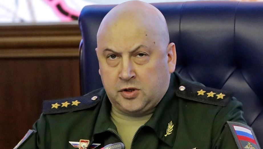 Kush është Sergei Surovikin, gjenerali që udhëhoqi bombardimet në Siri
