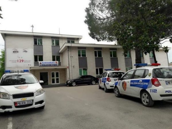 Dyshohet se përdhunoi të miturën arestohet 64-vjeçari