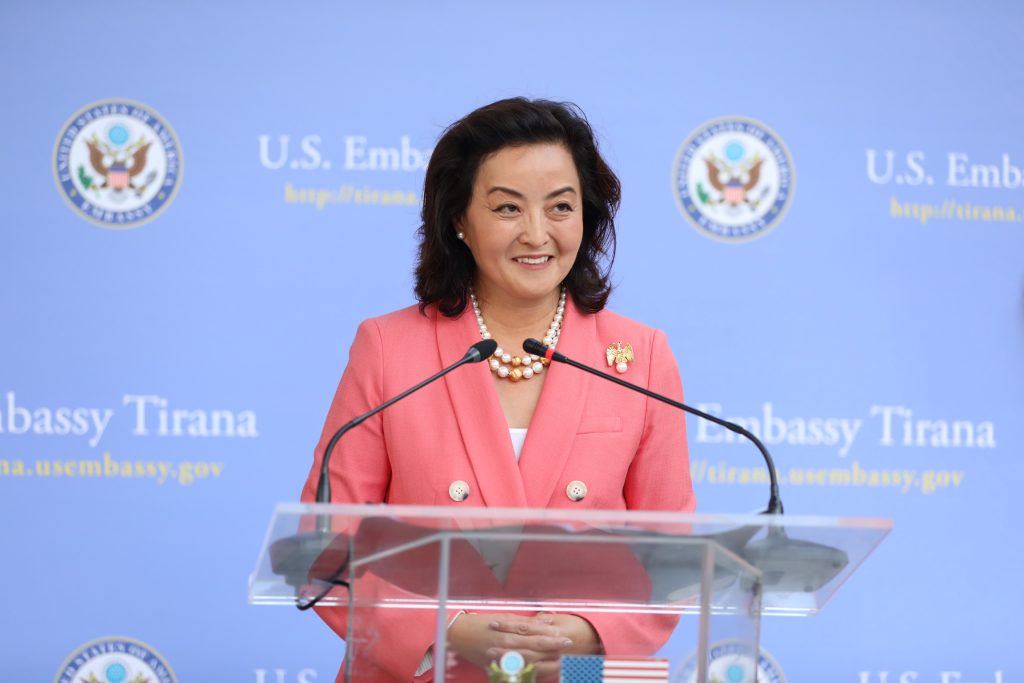 Mesazhi i Yuri Kim për magjistratët e rinj: Ju sfidoj të jeni të guximshëm