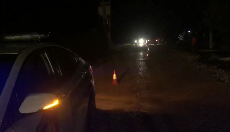 Gjirokastër/ Polici kufitar po ecte me shpejtësi, përveç viktimës 12 vjeç goditi edhe dy të mitur të tjerë